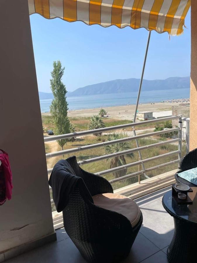 VlorëRivieraアパートメント エクステリア 写真